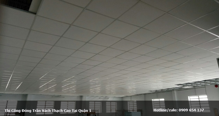 Thợ thi công đóng trần vách thạch cao tại Mộc Hóa 1
