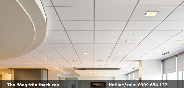 Thợ thi công đóng trần vách thạch cao tại Cần Đước 1