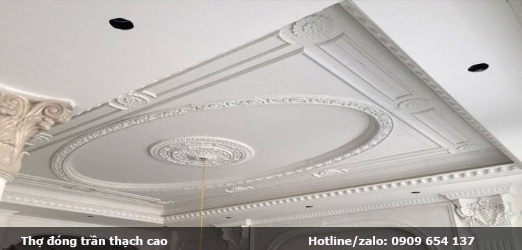 Thợ thi công đóng trần vách thạch cao tại Xuân Lộc 4